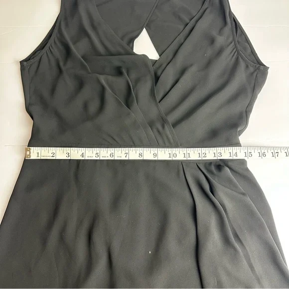 BCBG MaxAzria Faux Wrap Dress Women's Size Small Black Coquette Sexy LBD - Picture 7 of 10